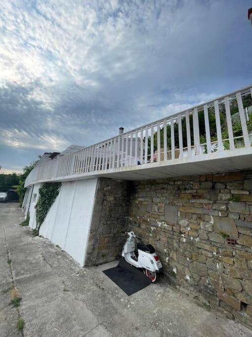 Sunrise Seaview Apartment Fiesa Piran Exterior foto