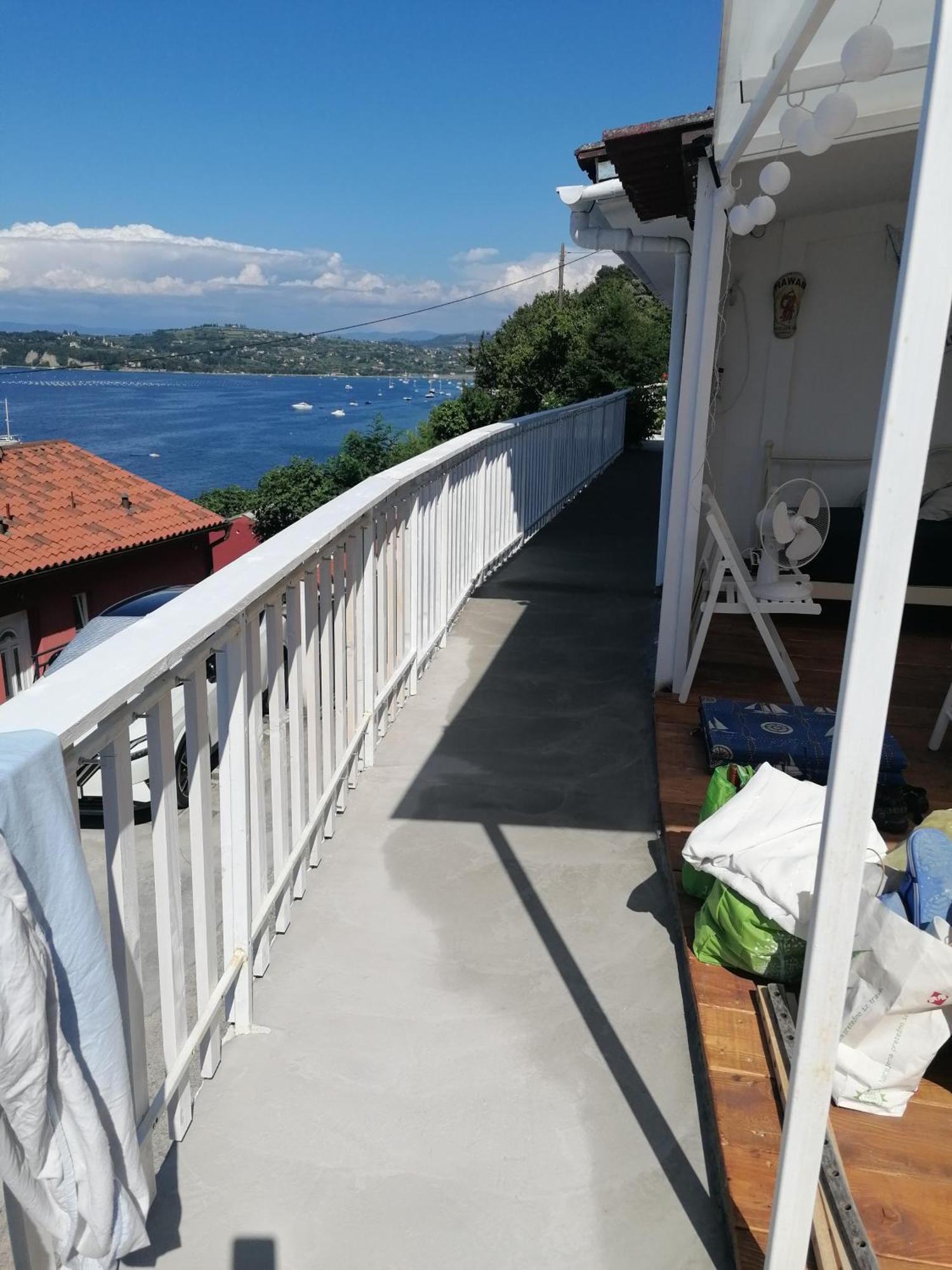 Sunrise Seaview Apartment Fiesa Piran Exterior foto